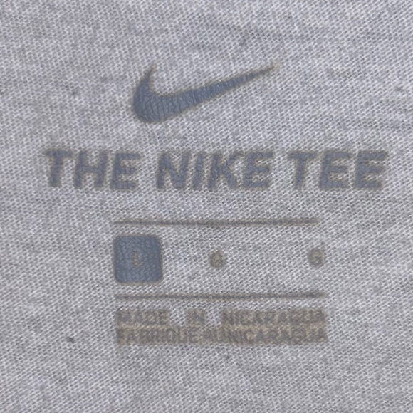 Nike Shirt Futura Top Short Sleeve Pull on Crewneck Spell out Swoosh Front Logo - Picture 6 of 9